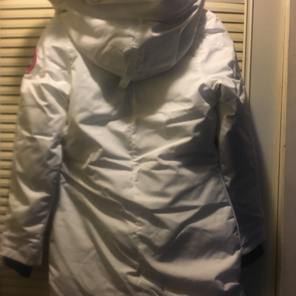 Canada goose Victoria parka north star white.